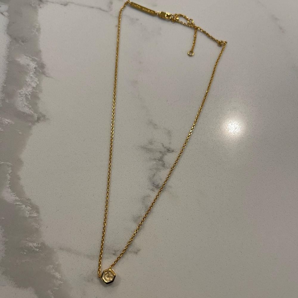 18k gold Kendra Scott necklace